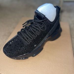 COPY - Steve Madden Maxima